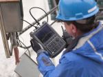 Agilent FieldFox è impermeabile e si può usare con i guanti